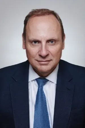 Stephen Jagusch, Arbitration Lawyer in UK, Quinn Emanuel Urquhart & Sullivan LLP